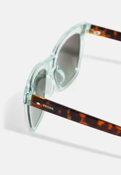 Fossil Zonnebril - Green 6 Fossil Zonnebril - Green -Clothing hand 0b41ef6a32ed4c609697ad8931397b2d