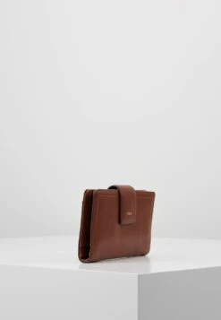 Fossil Logan - Portemonnee - Brown -Clothing hand 4924c06ffb3b4c64b5a86e3fa7ebc045